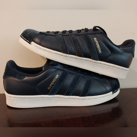 Adidas Superstar Navy Blue Leather & Velvet Casual Size 9 Shoe - Picture 2 of 8